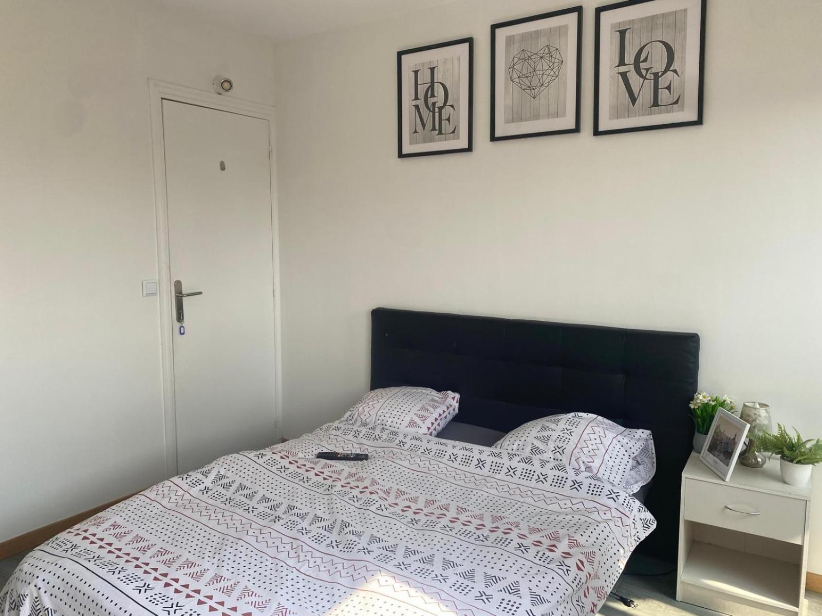 Appartement 3 Chambres Evry Plein Centre Ville 外观 照片
